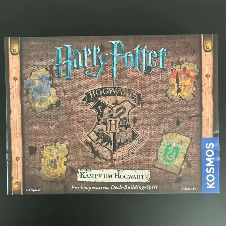 Die Schachtel von Harry Potter: Kampf um Hogwarts (englisch: Hogwarts Battle)