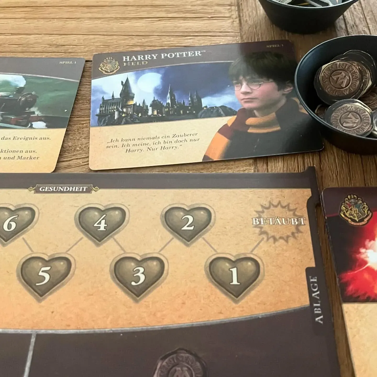Ein Heldentableau von Kampf um Hogwarts mit Lebensleiste