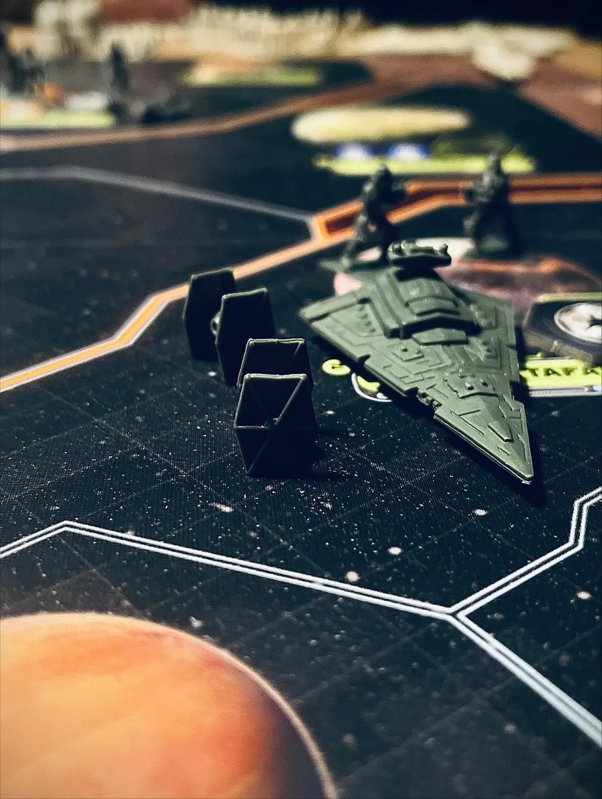 Ein Sternzerstörer und Anführer auf der Karte von Star Wars: Rebellion